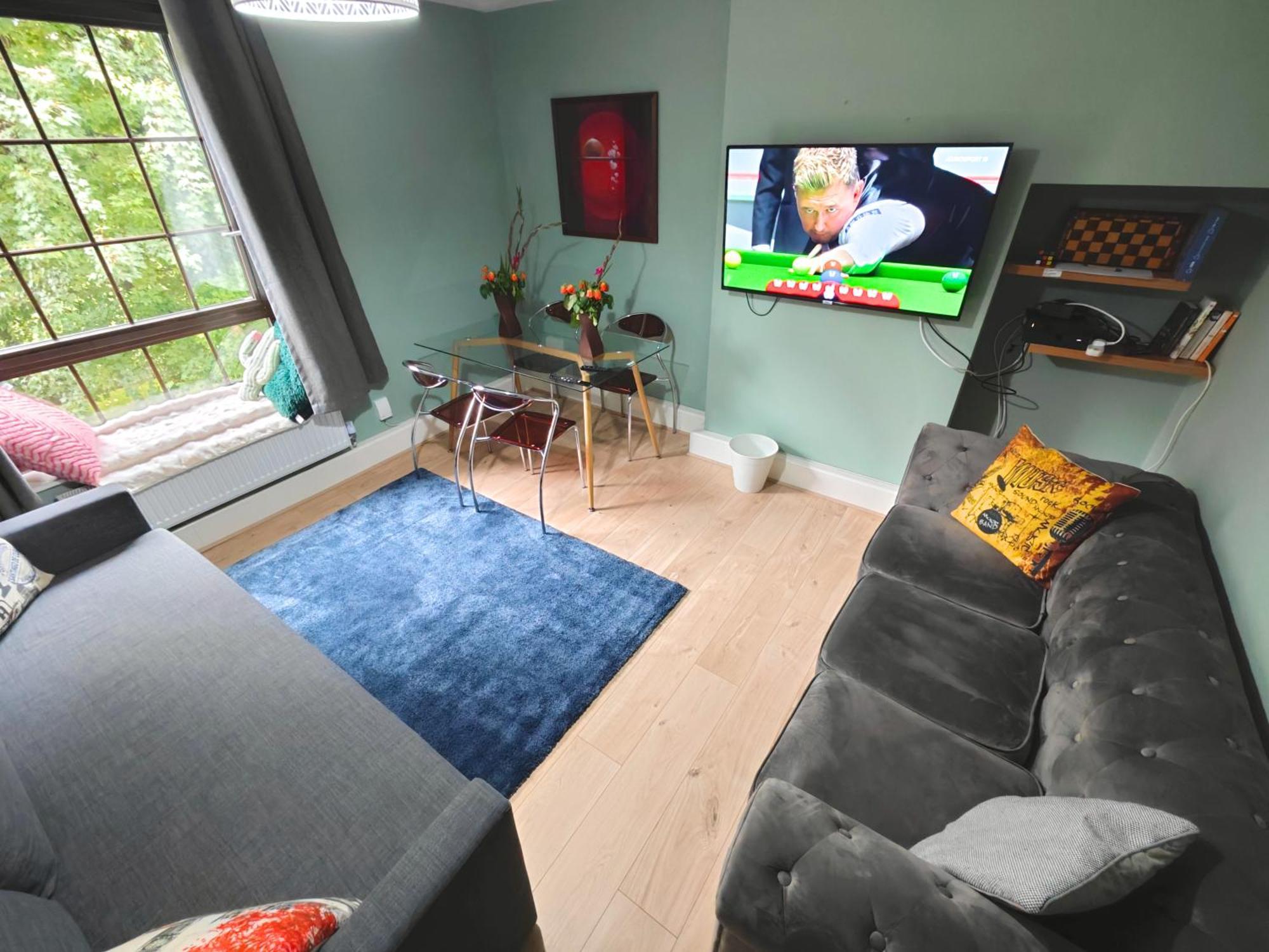 2 Bedroom Flat In - Old St - Zone 1 Apartament
