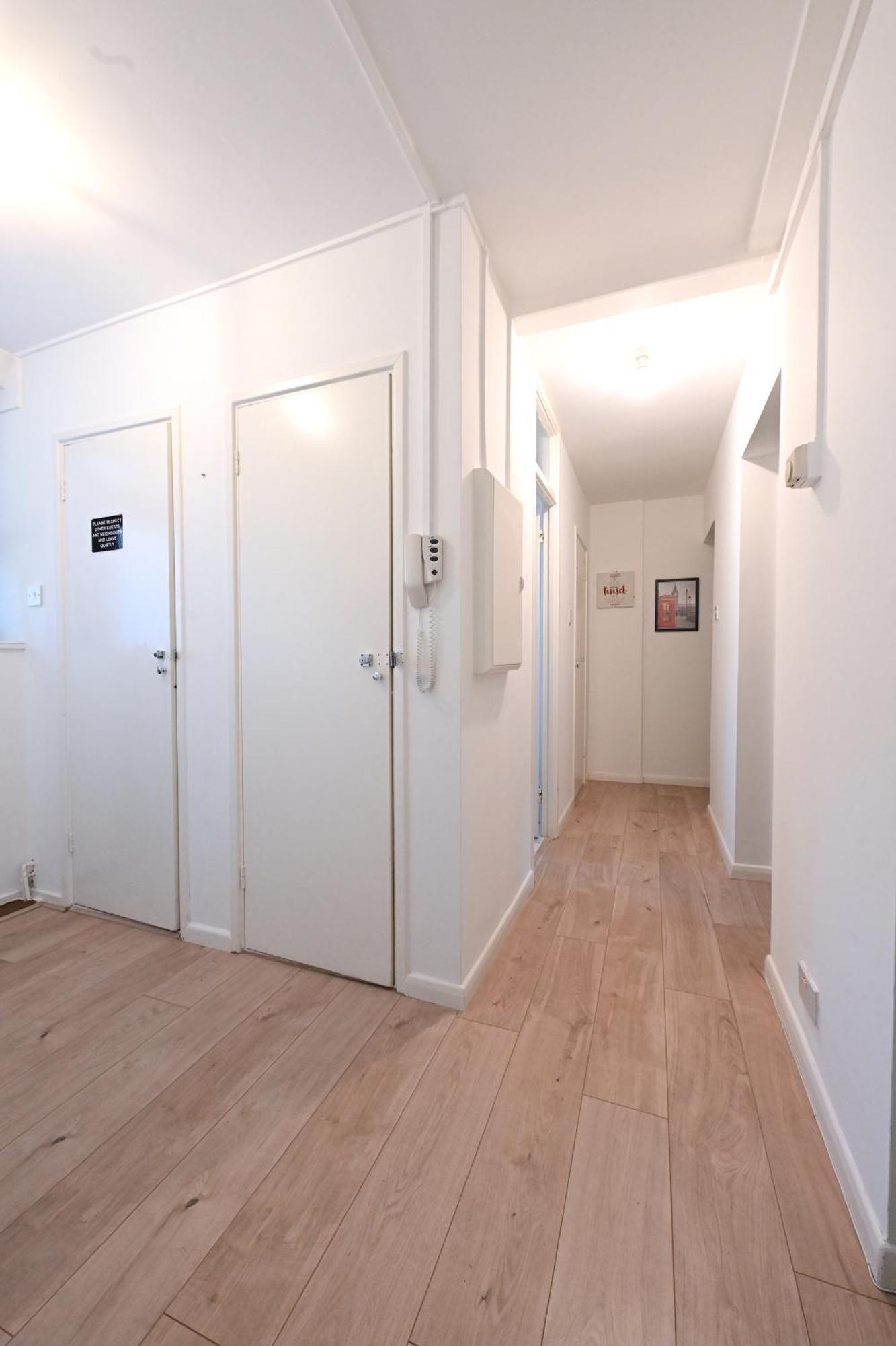 2 Bedroom Flat In - Old St - Zone 1 Apartament *