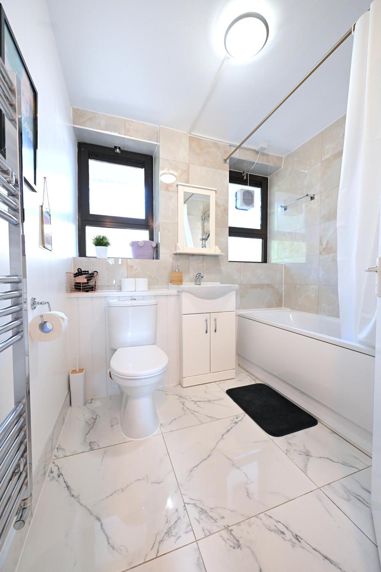 2 Bedroom Flat In - Old St - Zone 1 * Londra