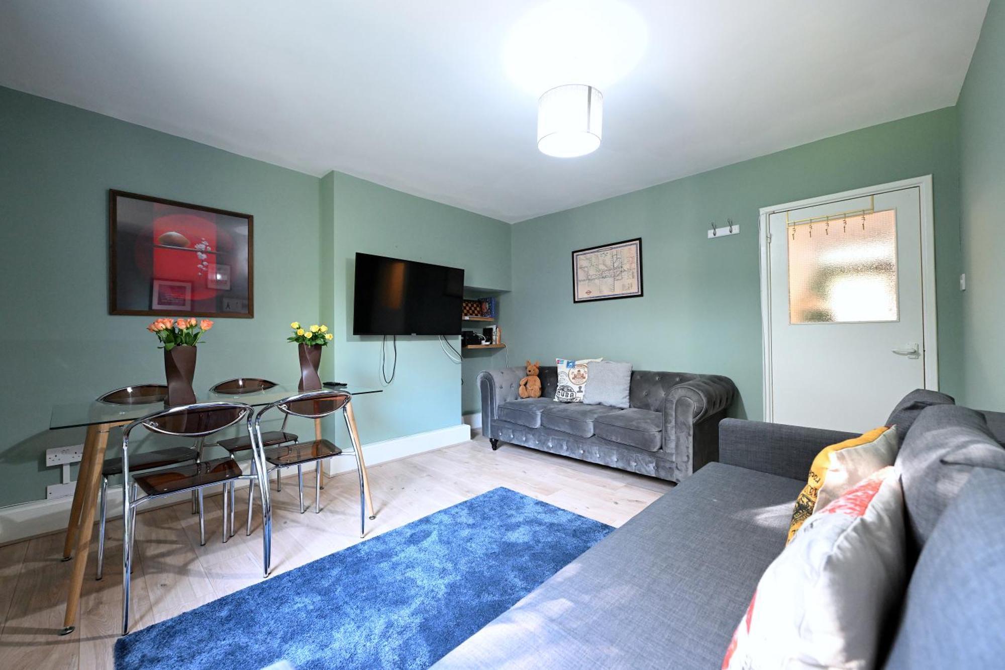 2 Bedroom Flat In - Old St - Zone 1 Apartament *